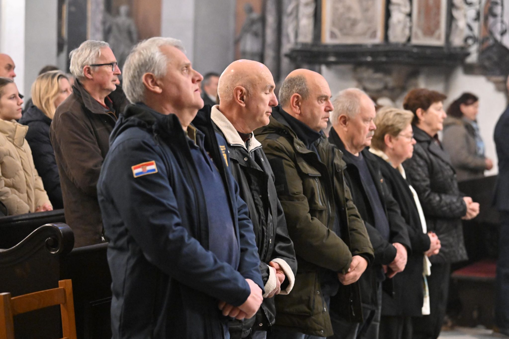 Nadbiskup Uzinić pozvao na molitvu za žrtve rata i pomirenje